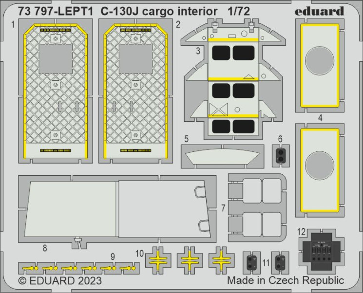 73797 C-130J cargo interior 1/72