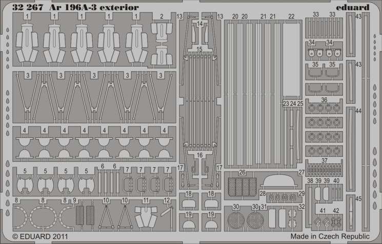 32267 Ar 196A-3 exterior 1/32