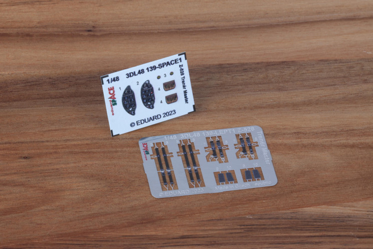 3DL48139 Z-526 Trener Master SPACE 1/48